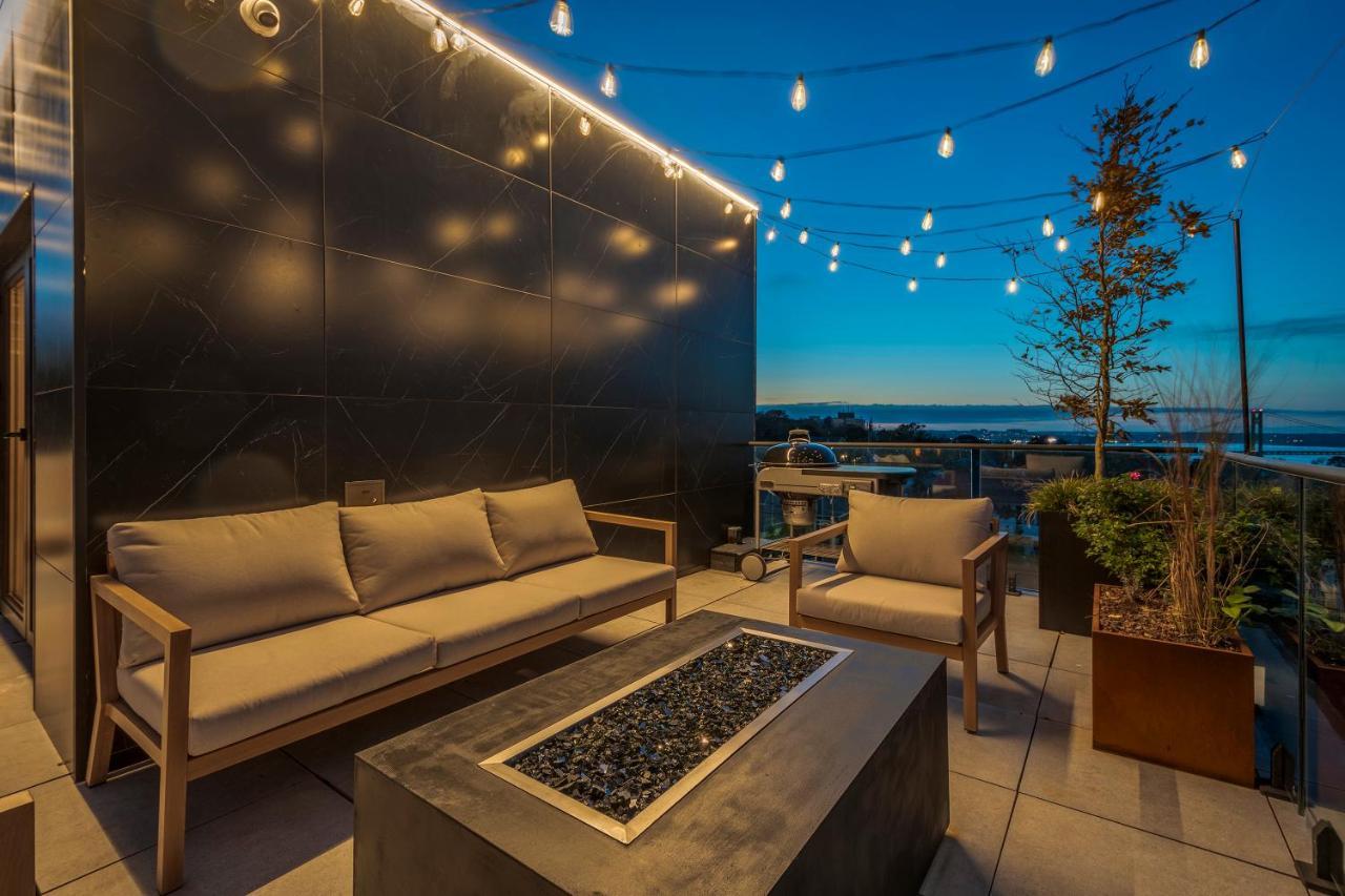 The Halifax Rooftop - Cozy Spa B&B Exteriör bild