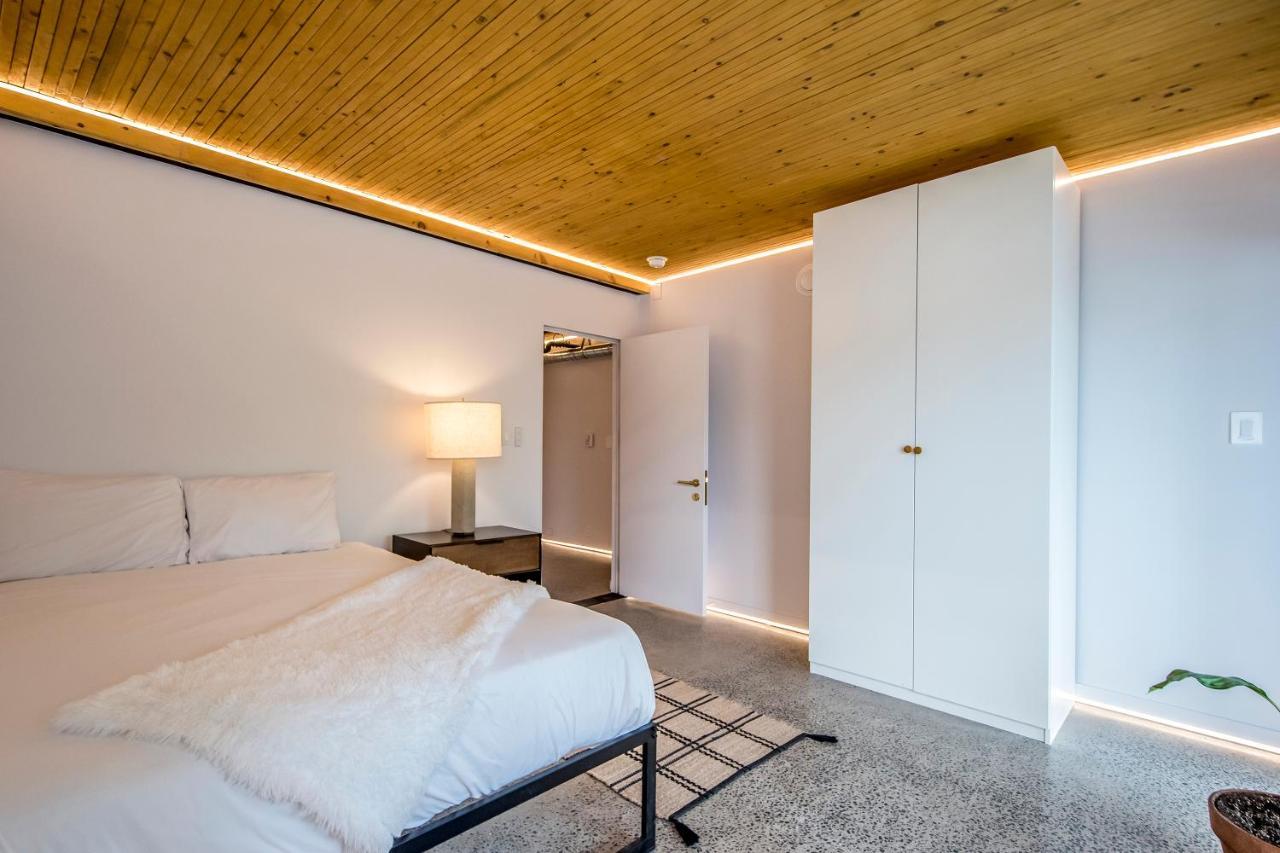 The Halifax Rooftop - Cozy Spa B&B Exteriör bild