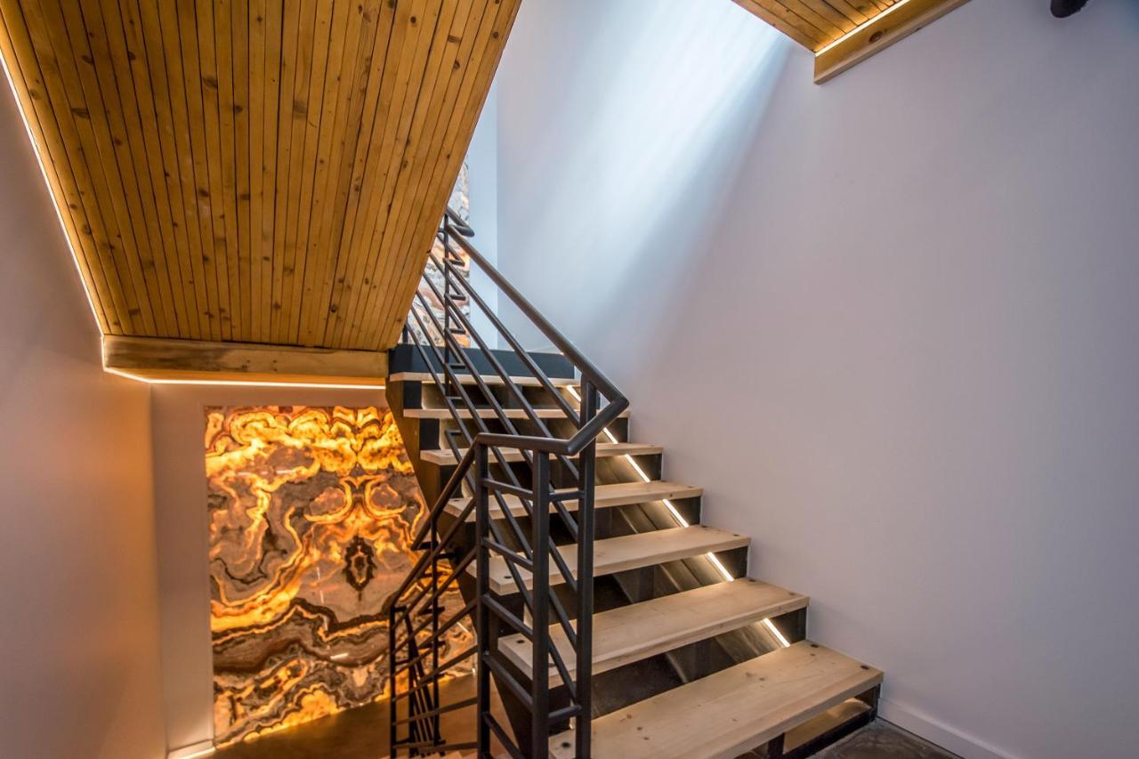The Halifax Rooftop - Cozy Spa B&B Exteriör bild
